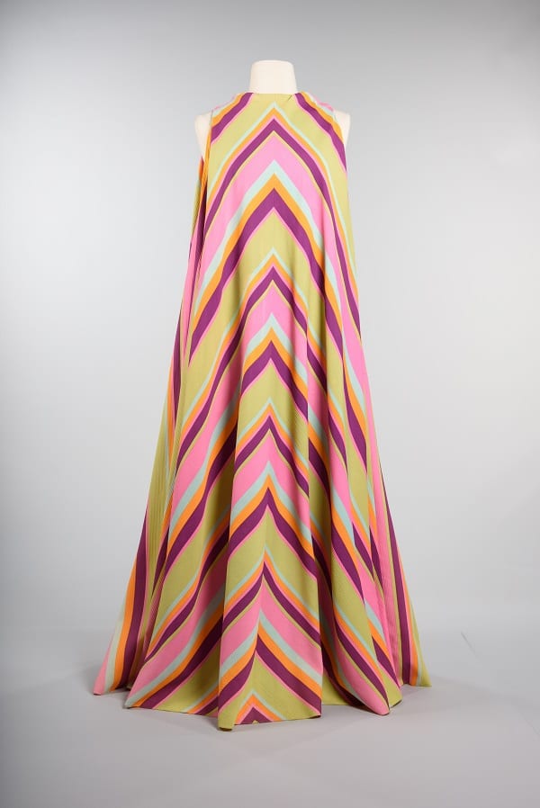 Hostess gown, 1971, John Doyle Bishop, retailer. Marilyn Domato Webb, owner, Gift of Marilyn Domoto Webb © MOHAI Collection.
