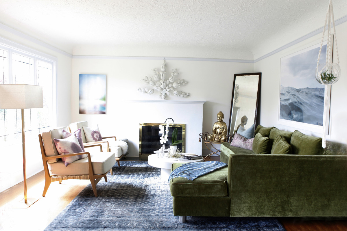 Tiffany's jewel-hued living room.undefinedImage credit: Belathee